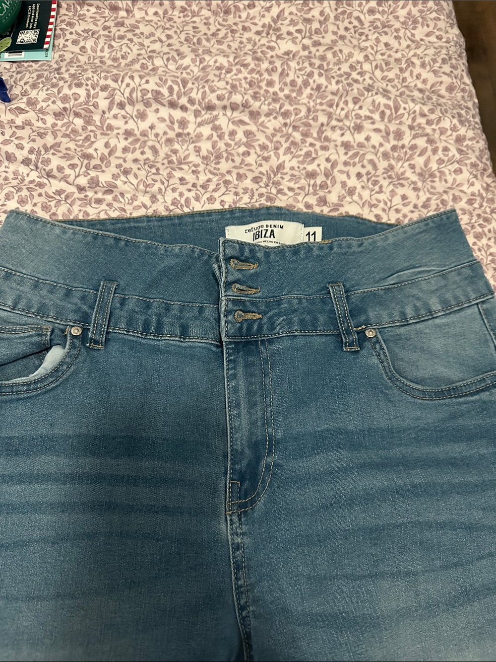 refuge High-Rise Light Blue Triple-Button Jeans